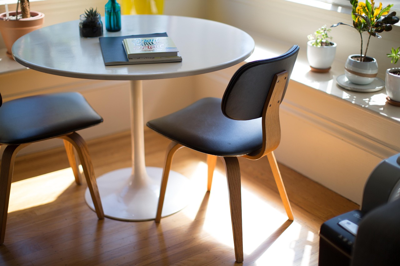 furniture black brown